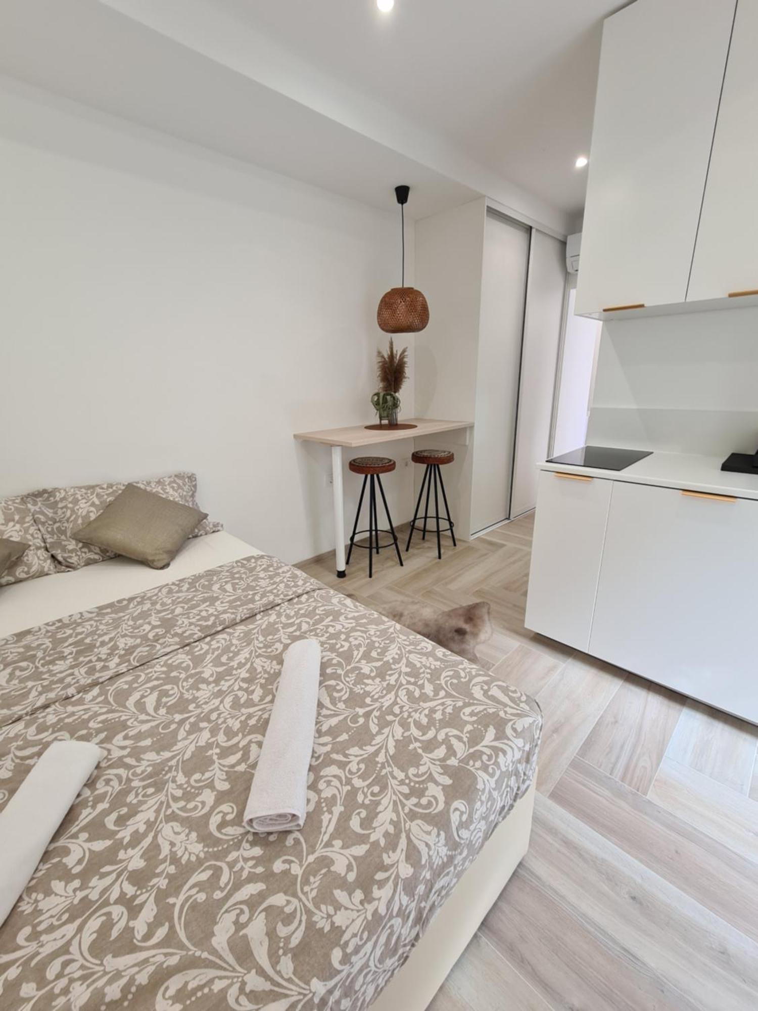 Balance Apartments Capodistria Esterno foto